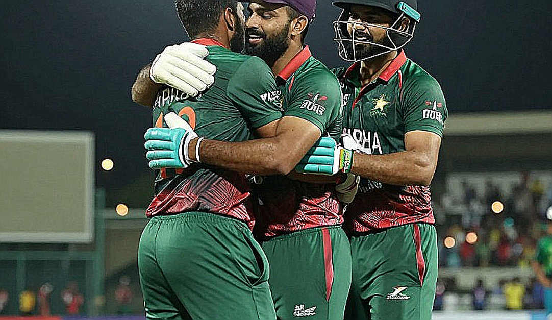 স্কোরবোর্ড যা লেখে না: টি-টোয়েন্টি বিশ্বকাপ আর ফিল্ডের ফেলে আসা ফাঁক